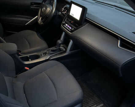 Синій Тойота Corolla Cross, об'ємом двигуна 2 л та пробігом 110 тис. км за 22500 $, фото 8 на Automoto.ua