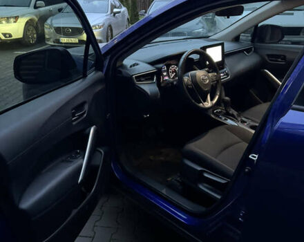 Синій Тойота Corolla Cross, об'ємом двигуна 2 л та пробігом 110 тис. км за 22500 $, фото 11 на Automoto.ua