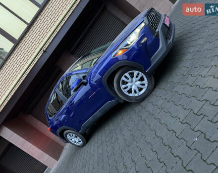 Синій Тойота Corolla Cross, об'ємом двигуна 2 л та пробігом 110 тис. км за 22500 $, фото 7 на Automoto.ua