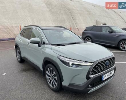 Зелений Тойота Corolla Cross, об'ємом двигуна 2 л та пробігом 49 тис. км за 35500 $, фото 1 на Automoto.ua