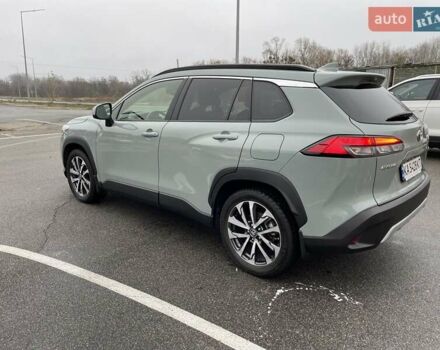 Зелений Тойота Corolla Cross, об'ємом двигуна 2 л та пробігом 49 тис. км за 35500 $, фото 2 на Automoto.ua