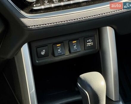 Зеленый Тойота Corolla Cross, объемом двигателя 2 л и пробегом 19 тыс. км за 36437 $, фото 17 на Automoto.ua