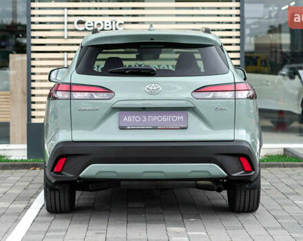 Зеленый Тойота Corolla Cross, объемом двигателя 2 л и пробегом 20 тыс. км за 37687 $, фото 3 на Automoto.ua