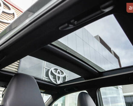 Зеленый Тойота Corolla Cross, объемом двигателя 2 л и пробегом 20 тыс. км за 37687 $, фото 32 на Automoto.ua