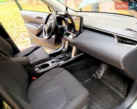 Зеленый Тойота Corolla Cross, объемом двигателя 1.99 л и пробегом 1 тыс. км за 29000 $, фото 10 на Automoto.ua