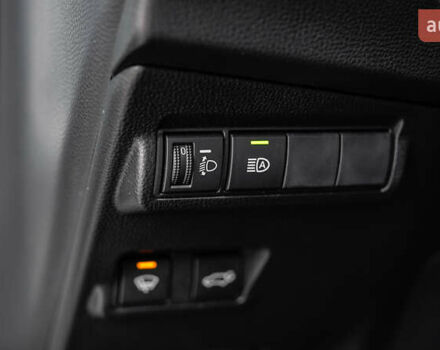 Зеленый Тойота Corolla Cross, объемом двигателя 2 л и пробегом 20 тыс. км за 37687 $, фото 17 на Automoto.ua