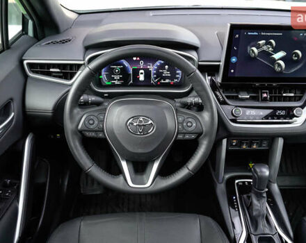 Зеленый Тойота Corolla Cross, объемом двигателя 2 л и пробегом 20 тыс. км за 37687 $, фото 8 на Automoto.ua