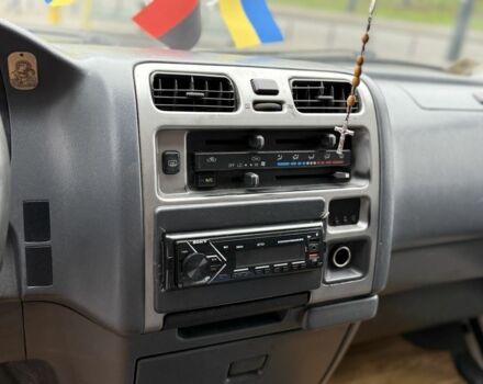 Белый Тойота Grand Hiace, объемом двигателя 2.5 л и пробегом 412 тыс. км за 4499 $, фото 8 на Automoto.ua