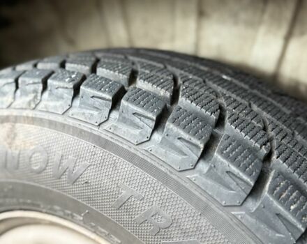 Белый Тойота Grand Hiace, объемом двигателя 2.5 л и пробегом 412 тыс. км за 4499 $, фото 5 на Automoto.ua