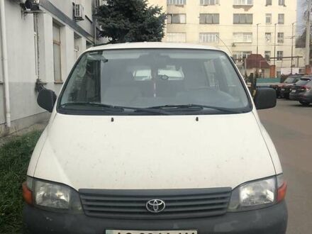 Тойота Grand Hiace 2003 в Киеве на Automoto.ua Белый Тойота Grand Hiace, объемом двигателя 2.5 л и пробегом 314 тыс. км за 5500 $, фото 1 на Automoto.ua