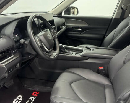 Черный Тойота Grand Highlander, объемом двигателя 2.5 л и пробегом 45 тыс. км за 67000 $, фото 44 на Automoto.ua