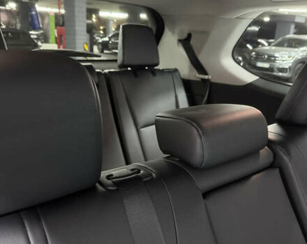 Черный Тойота Grand Highlander, объемом двигателя 2.5 л и пробегом 45 тыс. км за 67000 $, фото 22 на Automoto.ua