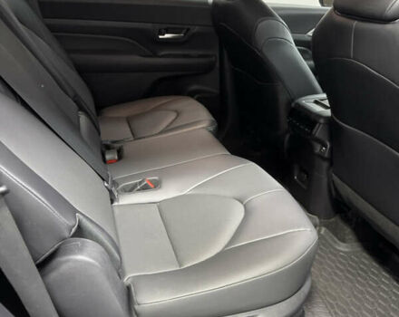 Черный Тойота Grand Highlander, объемом двигателя 2.5 л и пробегом 45 тыс. км за 67000 $, фото 20 на Automoto.ua