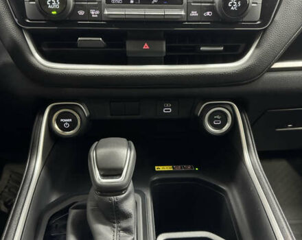 Черный Тойота Grand Highlander, объемом двигателя 2.5 л и пробегом 45 тыс. км за 67000 $, фото 33 на Automoto.ua