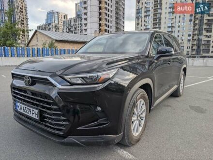 Тойота Grand Highlander 2023 у Києві на Automoto.ua Чорний Тойота Grand Highlander, об'ємом двигуна 2.4 л та пробігом 37 тис. км за 55900 $, фото 1 на Automoto.ua