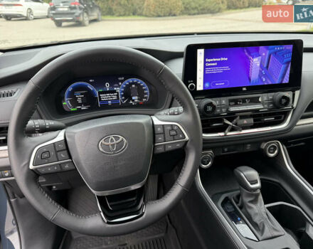 Сірий Тойота Grand Highlander, об'ємом двигуна 2.5 л та пробігом 33 тис. км за 69500 $, фото 13 на Automoto.ua
