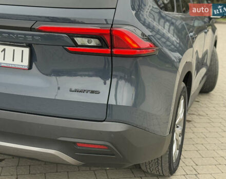 Сірий Тойота Grand Highlander, об'ємом двигуна 2.5 л та пробігом 33 тис. км за 69500 $, фото 10 на Automoto.ua