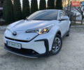Белый Тойота Izoa, объемом двигателя 0 л и пробегом 20 тыс. км за 23500 $, фото 1 на Automoto.ua