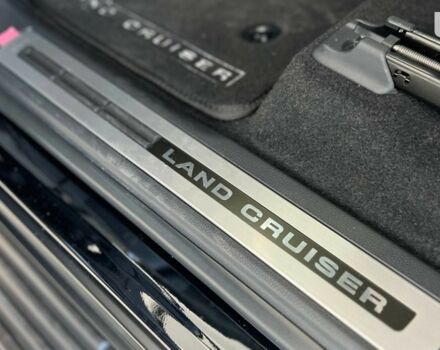 Тойота Land Cruiser 300, об'ємом двигуна 3.3 л та пробігом 0 тис. км за 90533 $, фото 19 на Automoto.ua