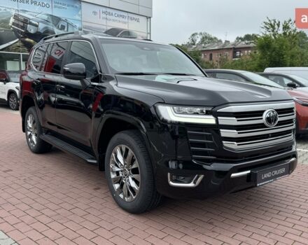 Тойота Land Cruiser 300 2025 у Житомирі на Automoto.ua Тойота Land Cruiser 300, об'ємом двигуна 3.3 л та пробігом 0 тис. км за 96413 $, фото 3 на Automoto.ua