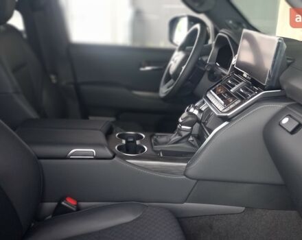 Тойота Land Cruiser 300 2025 в Киеве на Automoto.ua Тойота Land Cruiser 300, объемом двигателя 3.3 л и пробегом 0 тыс. км за 96925 $, фото 69 на Automoto.ua