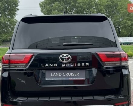 Тойота Land Cruiser 300 2025 у Житомирі на Automoto.ua Тойота Land Cruiser 300, об'ємом двигуна 3.3 л та пробігом 0 тис. км за 96413 $, фото 6 на Automoto.ua