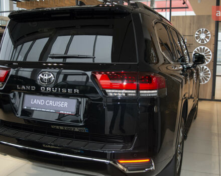 купити нове авто Тойота Land Cruiser 300 2025 року від офіційного дилера Тойота Центр Рівне "Агат Авто" Тойота фото