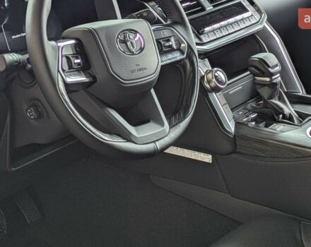 Тойота Land Cruiser 300, объемом двигателя 3.3 л и пробегом 0 тыс. км за 96506 $, фото 21 на Automoto.ua