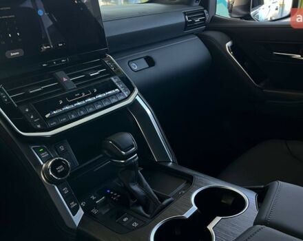 Тойота Land Cruiser 300, об'ємом двигуна 3.3 л та пробігом 0 тис. км за 96344 $, фото 33 на Automoto.ua