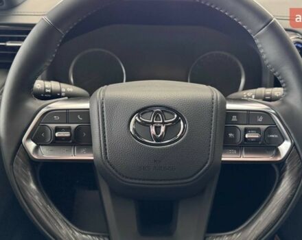 купить новое авто Тойота Land Cruiser 300 2025 года от официального дилера Тойота на Столичному Тойота фото