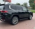 Тойота Land Cruiser 300 2025 у Житомирі на Automoto.ua Тойота Land Cruiser 300, об'ємом двигуна 3.3 л та пробігом 0 тис. км за 96413 $, фото 5 на Automoto.ua