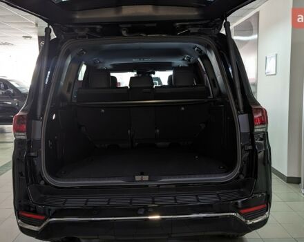 Тойота Land Cruiser 300, объемом двигателя 3.3 л и пробегом 0 тыс. км за 92824 $, фото 3 на Automoto.ua
