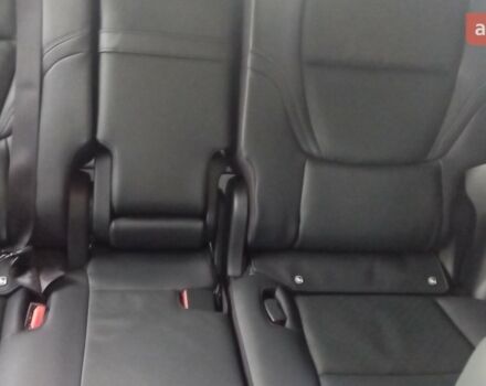 Тойота Land Cruiser 300 2025 в Киеве на Automoto.ua Тойота Land Cruiser 300, объемом двигателя 3.3 л и пробегом 0 тыс. км за 96925 $, фото 47 на Automoto.ua