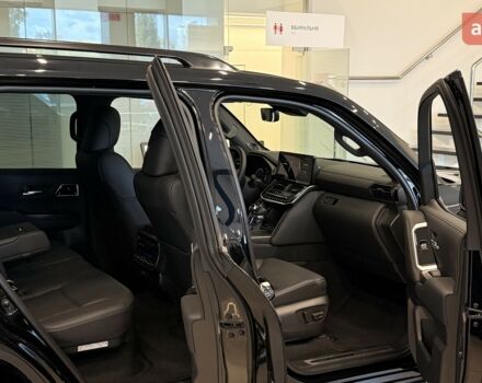 Тойота Land Cruiser 300, объемом двигателя 3.3 л и пробегом 0 тыс. км за 101494 $, фото 9 на Automoto.ua