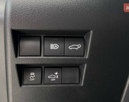 купити нове авто Тойота Land Cruiser 300 2025 року від офіційного дилера Тойота на Столичному Тойота фото