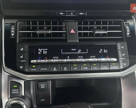 купить новое авто Тойота Land Cruiser 300 2025 года от официального дилера Тойота на Столичному Тойота фото