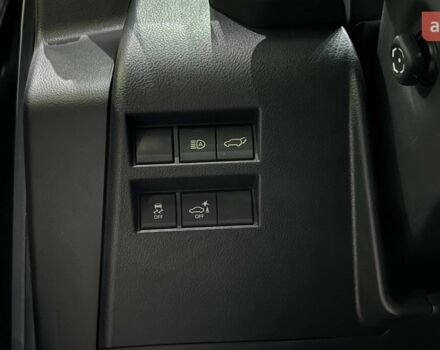 Тойота Land Cruiser 300, объемом двигателя 3.3 л и пробегом 0 тыс. км за 95679 $, фото 12 на Automoto.ua