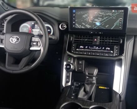 Тойота Land Cruiser 300 2025 в Киеве на Automoto.ua Тойота Land Cruiser 300, объемом двигателя 3.3 л и пробегом 0 тыс. км за 96925 $, фото 29 на Automoto.ua