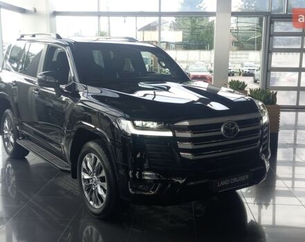 Тойота Land Cruiser 300 2025 в Киеве на Automoto.ua Тойота Land Cruiser 300, объемом двигателя 3.3 л и пробегом 0 тыс. км за 96925 $, фото 13 на Automoto.ua
