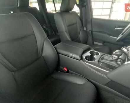 Тойота Land Cruiser 300 2025 в Киеве на Automoto.ua Тойота Land Cruiser 300, объемом двигателя 3.3 л и пробегом 0 тыс. км за 96925 $, фото 36 на Automoto.ua