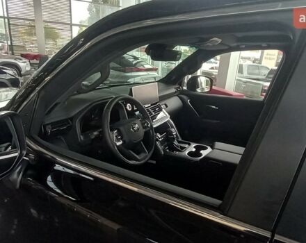 Тойота Land Cruiser 300 2025 в Киеве на Automoto.ua Тойота Land Cruiser 300, объемом двигателя 3.3 л и пробегом 0 тыс. км за 96925 $, фото 17 на Automoto.ua