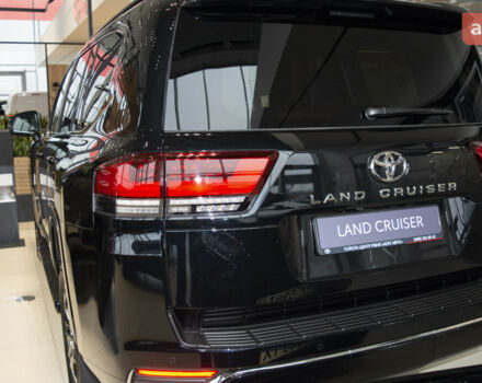 купити нове авто Тойота Land Cruiser 300 2025 року від офіційного дилера Тойота Центр Рівне "Агат Авто" Тойота фото