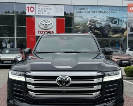 Тойота Land Cruiser 300 2025 у Житомирі на Automoto.ua Тойота Land Cruiser 300, об'ємом двигуна 3.3 л та пробігом 0 тис. км за 96413 $, фото 2 на Automoto.ua