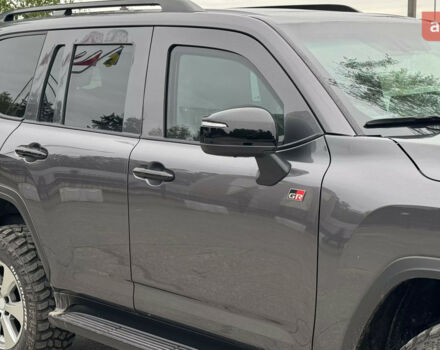 купити нове авто Тойота Land Cruiser 300 2025 року від офіційного дилера ТОВ РЕФОРМ Тойота фото