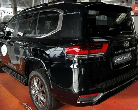 купити нове авто Тойота Land Cruiser 300 2025 року від офіційного дилера Тойота на Столичному Тойота фото