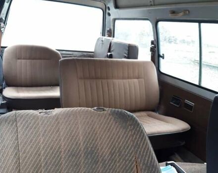 Серый Тойота LiteAce, объемом двигателя 1.5 л и пробегом 410 тыс. км за 2600 $, фото 6 на Automoto.ua