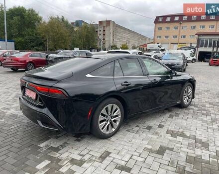Черный Тойота Mirai, объемом двигателя 0 л и пробегом 36 тыс. км за 13000 $, фото 4 на Automoto.ua
