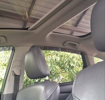 Серый Тойота Prius MPV, объемом двигателя 1.8 л и пробегом 340 тыс. км за 14500 $, фото 6 на Automoto.ua