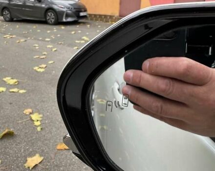 Тойота Prius Prime 2019 в Киеве на Automoto.ua Белый Тойота Prius Prime, объемом двигателя 1.8 л и пробегом 127 тыс. км за 23700 $, фото 24 на Automoto.ua
