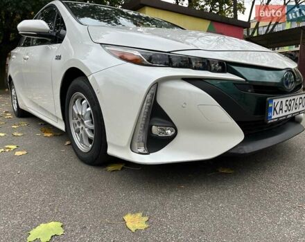 Тойота Prius Prime 2019 в Киеве на Automoto.ua Белый Тойота Prius Prime, объемом двигателя 1.8 л и пробегом 127 тыс. км за 23700 $, фото 19 на Automoto.ua